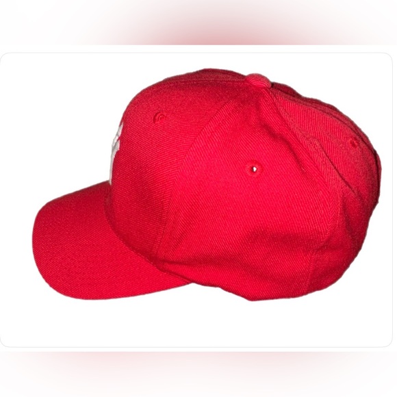 Red NY Logo Baseball Cap - Classic Team Style - Picture 3 of 10